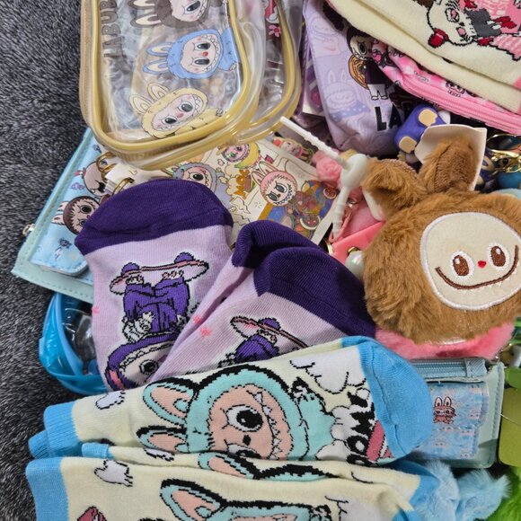 New Labubu Grab Bag - Picture 7 of 8